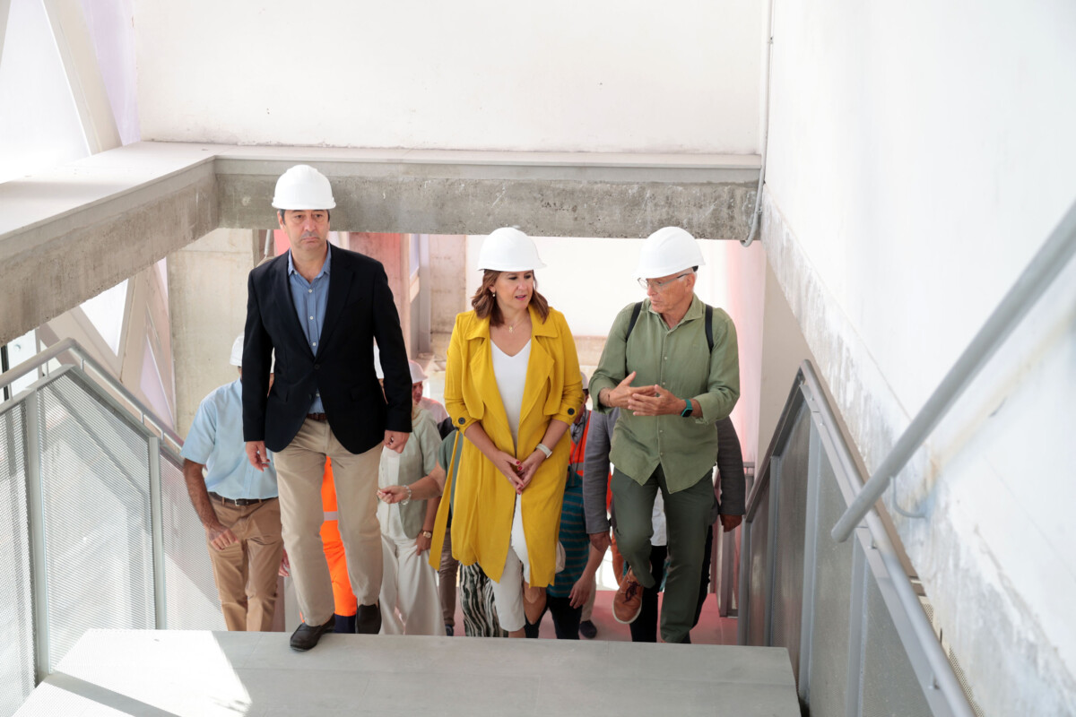 Obras del polideportivo de Nou Moles